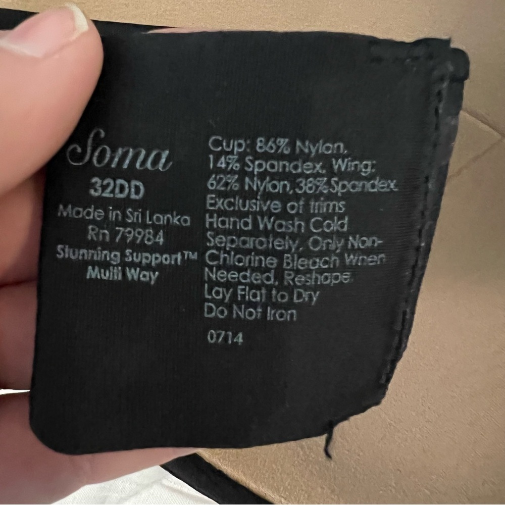 Soma Black Lace Strapless Bra - Picture 5 of 7